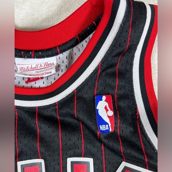 Scottie Pippen Hardwood Classics Mitchell & Ness Size Men’s Small Chicago Bulls - Picture 4 of 9